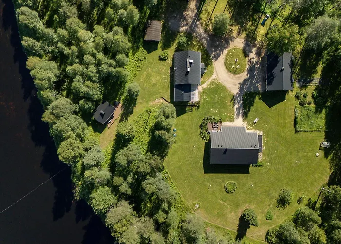 Wanha Rojola Villa *